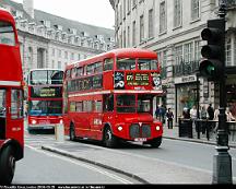 Arriva RML 2573 Piccadilly Circus_London 2004-05-25