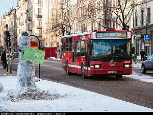 Buss med Snögubbe