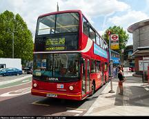 Arriva_DLA_246_Waterloo_station_London_2005-05-31b