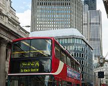 Arriva_DLA_296_Threadneedle_Street_London_2005-05-31