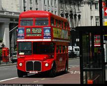 Arriva_RM_0548_Piccadilly_London_2004-05-24