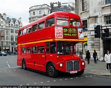 Arriva_RM_0838_Trafalgar_Square_London_2005-05-30a