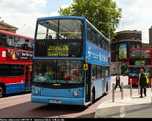 Arriva_VLA_21_Waterloo_station_London_2005-05-31