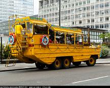 Duck_Tours_Titania_Chicheley_street_London_2005-05-31d