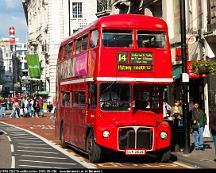 London_General_RML_2262_Piccadilly_London_2005-05-30d