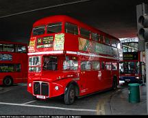 London_General_RML_2412_Tottenham_Ct_Rd_station_London_2004-05-25