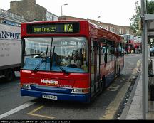 Metroline_DLD_190_Ealing_Brodway_London_2004-05-23