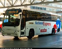 National_Express_LK53KVY_Victoria_Coach_stn_London_2005-05-30b