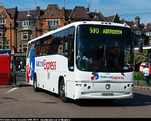 Stagecoach_53012_Golders_Green_stn_London_2005-05-31