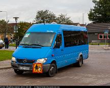 Nettbuss_70186_Vargarda_station_2011-09-20