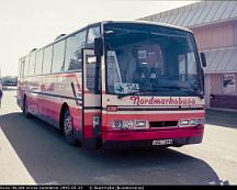 Nordmarksbuss_JNL388_Arvika_busstation_1995-05-24
