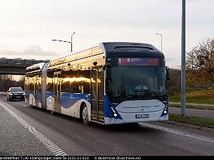 7100