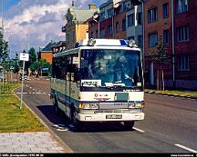 Swebus_3335_Saffle_jarnvagsstation_1995-08-24