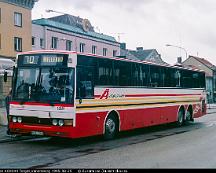 Utters_Buss_KOX044_Torget_Vanersborg_1995-08-25