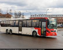 VS_o_Perssons_Bussar_393_Bollnas_jarnvagsstation_2016-04-15