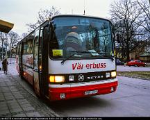 Vanerbuss_HHN275_Kristinehamns_jarnvagsstation_2001-04-25