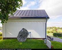 Runsten_Hs_2_Norrala_kyrka_2010-07-14b