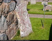 Runsten_So_285_Botkyrka_kyrka_2007-06-06b