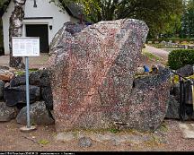 Runsten_U_1144_Tierps_kyrka_2014-09-26