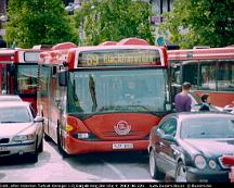 2002-06-22c_Busslink_5180_efter_matchen_Turkiet-Senegal_1-0_Sergels_torg_Stockholm