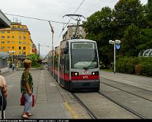 Wiener_Linien_B_675_Reumannplatz_Wien_2005-08-03a