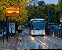 Hallesta_Buss_XTU589_Norrkopings_resecentrum_2012-10-05a