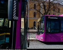 Nobina_7070_7071_Jarntorget_Orebro_2016-04-09