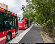 Arriva_7755_7821_Henriksdals_station_Stockholm_2016-09-01