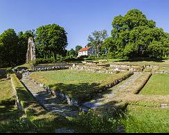 Riseberga_klosterruin_-_Panorama_2020-06-21-Pano