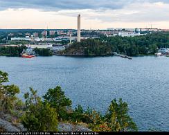 Fittja_fran_Korpberget_Varby_gard_2017-08-19a