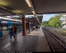 Vallingby_T-station_2012-08-20e